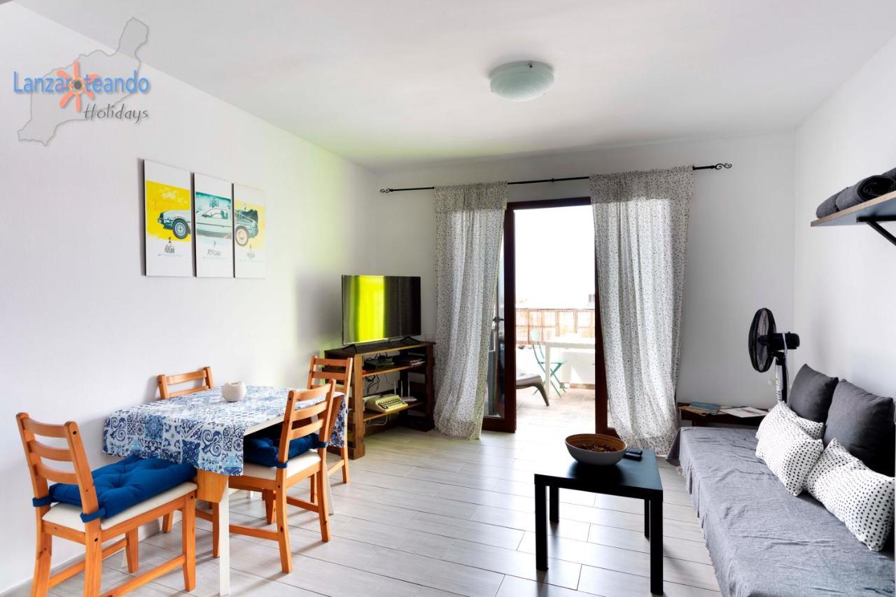 Vivienda Vacacional Golden Sun Apartment Costa Teguise Exterior photo