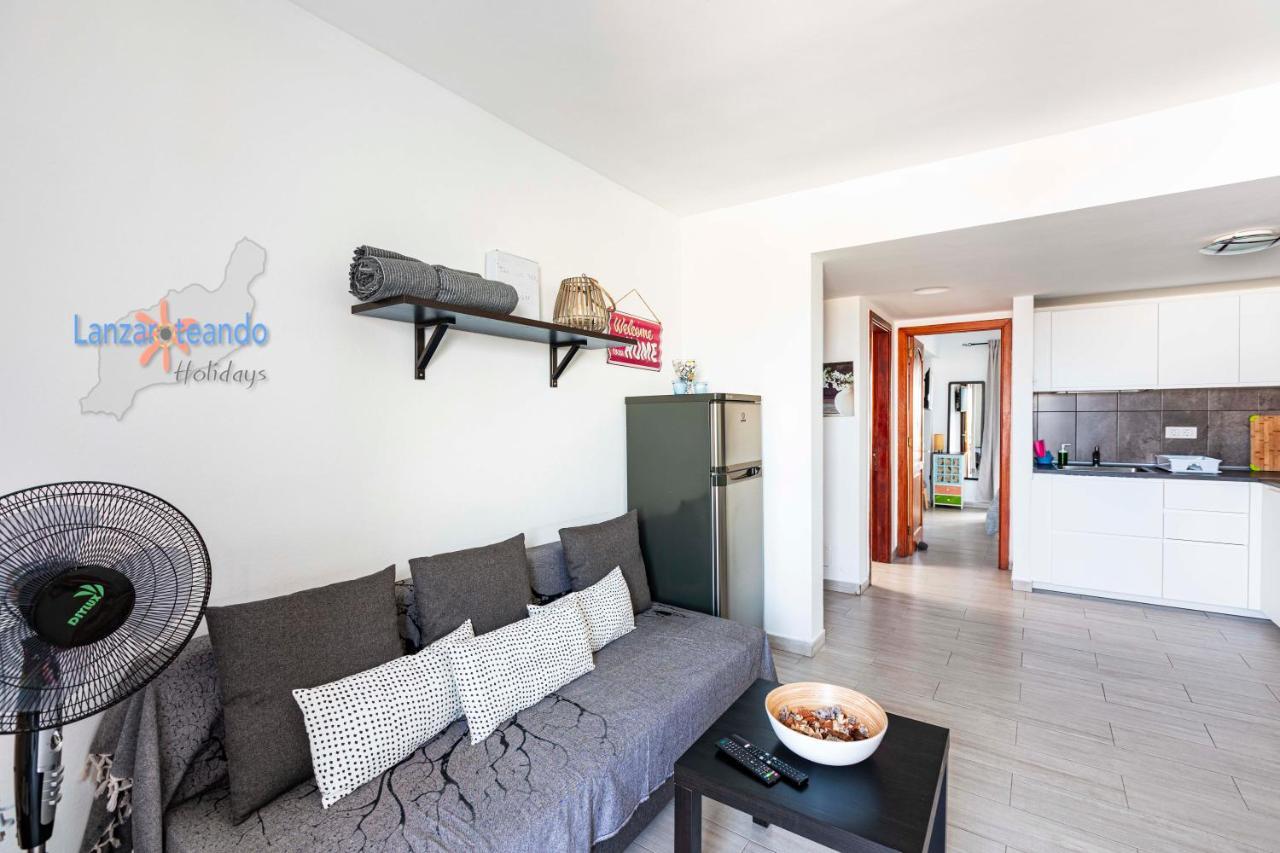 Vivienda Vacacional Golden Sun Apartment Costa Teguise Exterior photo